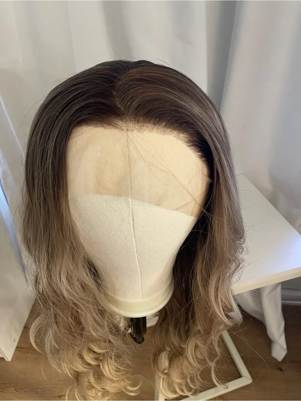 Long Wavy Blonde Balayage Wig - Natural Blonde- 30